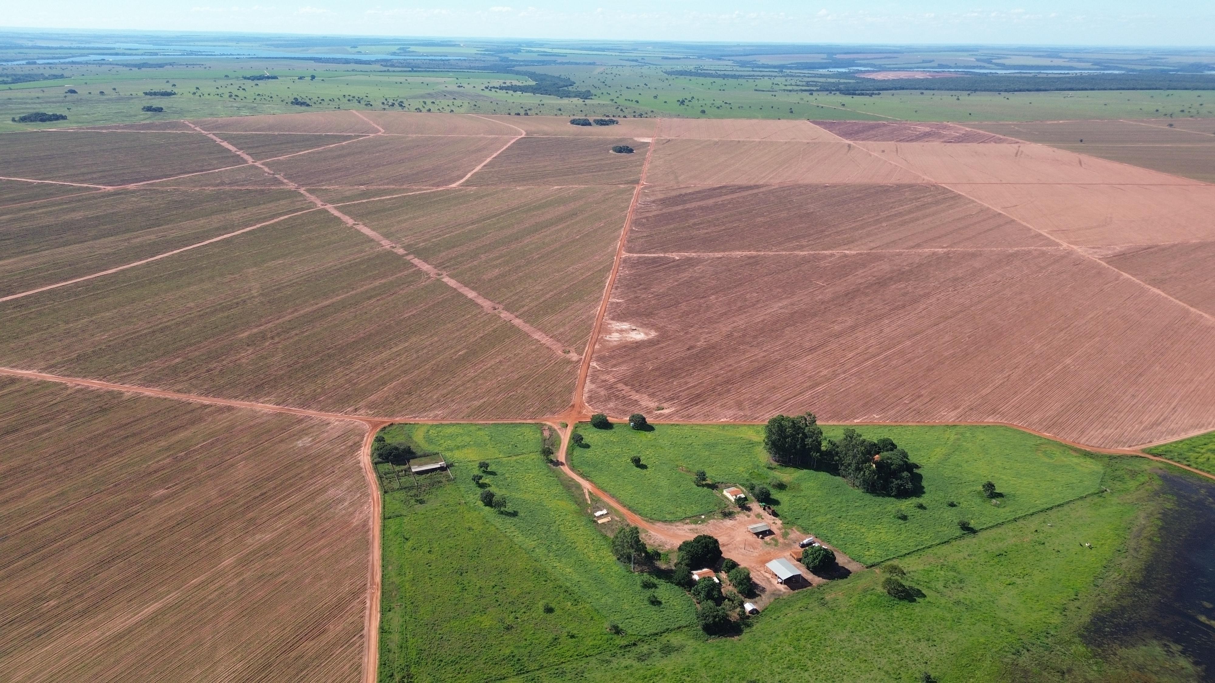 🌾 Fazenda à Venda em Aporé - GO