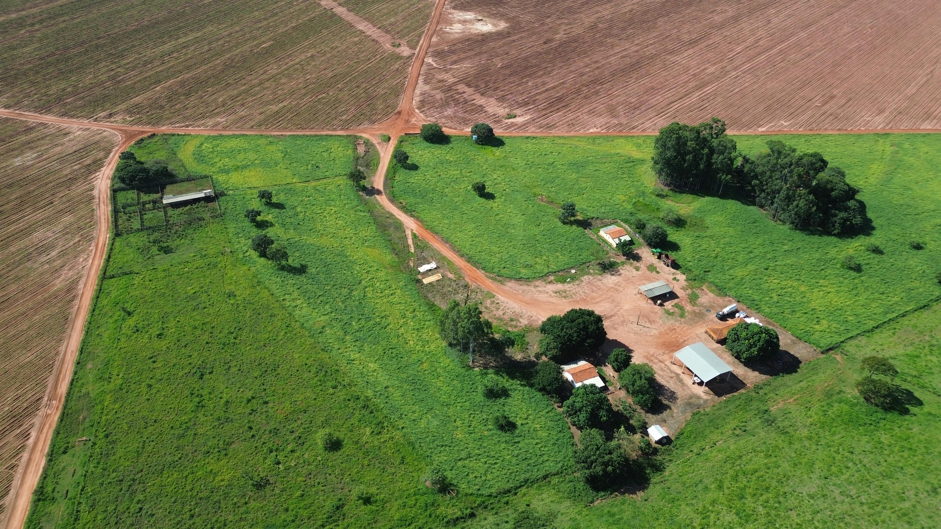 🌾 Fazenda à Venda em Aporé - GO